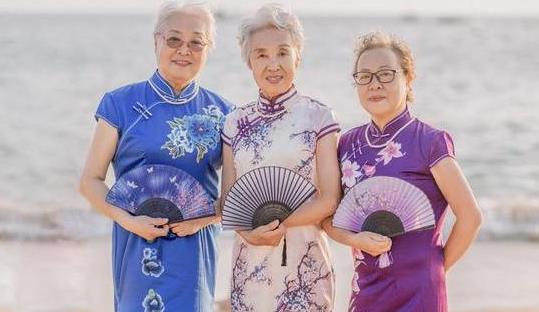 漸進(jìn)多焦鏡的原理與應(yīng)用，3個(gè)光區(qū)，看遠(yuǎn)近只需一副