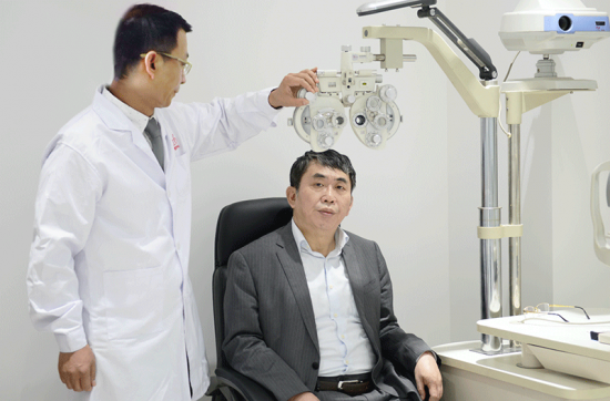 美麗島多焦鏡:十六年的堅守，只為老花眼打磨一副多焦鏡